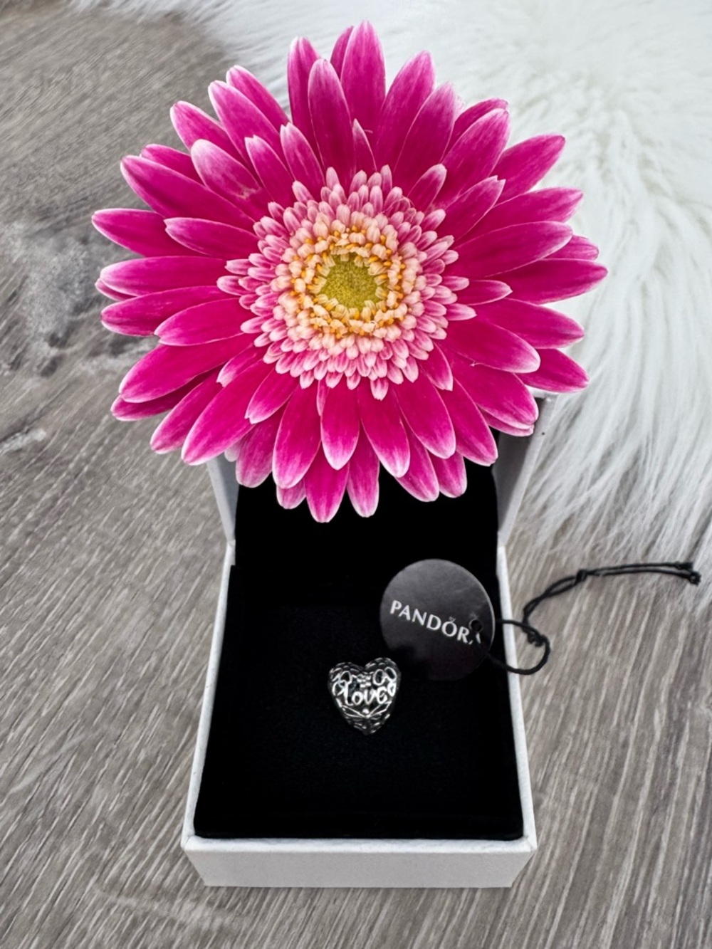 💗💐PANDORA “Promise of Spring” Heart Charm Sterling Silver